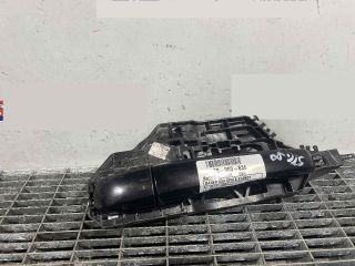 bontott CHRYSLER 300 Bal hátsó Külső Kilincs