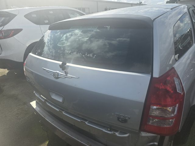 bontott CHRYSLER 300 Csomagtérajtó (Üres lemez)