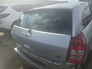 bontott CHRYSLER 300 Csomagtérajtó (Üres lemez)