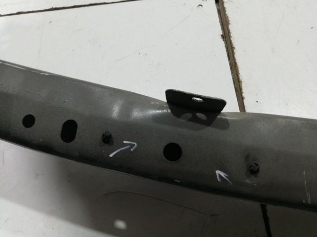 bontott CHRYSLER 300 Első Lökhárító Merevítő (Fém)