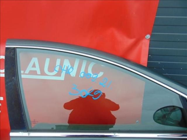 bontott CHRYSLER 300 Jobb első Ablak