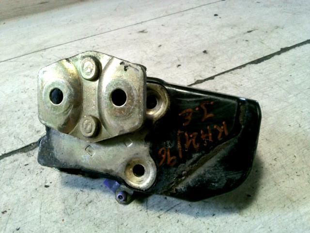 bontott CHRYSLER 300 Jobb első Ajtózár