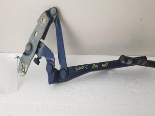 bontott CHRYSLER 300 Motorháztető Bal Zsanér