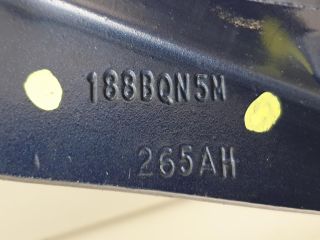 bontott CHRYSLER 300 Motorháztető Bal Zsanér