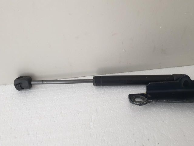 bontott CHRYSLER 300 Motorháztető Bal Zsanér