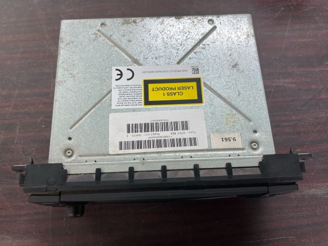 bontott CHRYSLER 300 Navigációs Fejegység