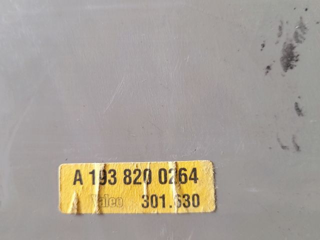 bontott CHRYSLER CROSSFIRE Jobb Hátsó Lámpa