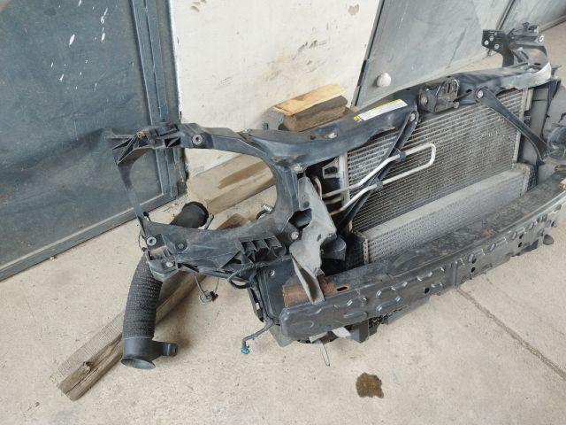 bontott CHRYSLER GRAND Komplett Homlokfal (Részeivel)