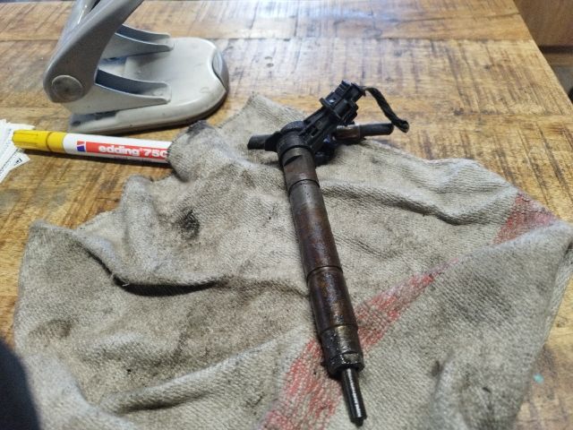 bontott CHRYSLER GRAND Porlasztó (1 db)