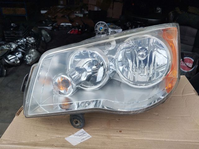 bontott CHRYSLER GRAND Bal Fényszóró