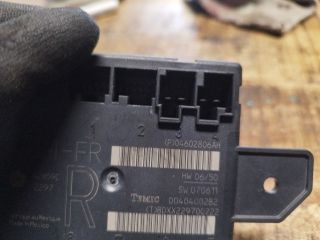 bontott CHRYSLER GRAND Jobb első Ajtó Vezérlőegység