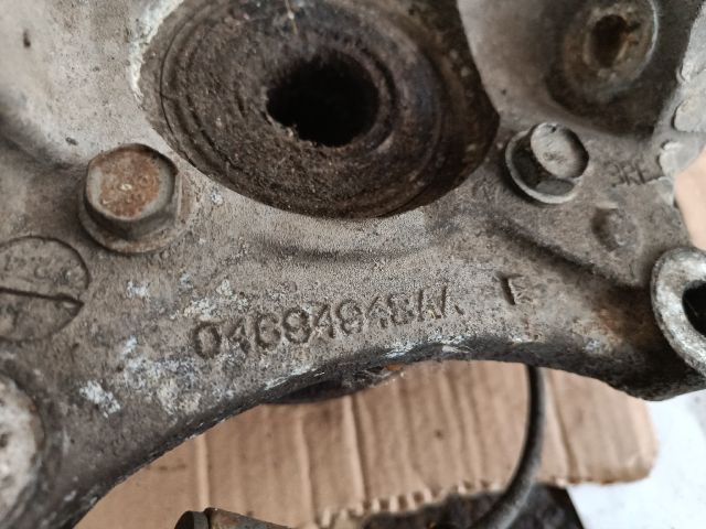 bontott CHRYSLER GRAND VOYAGER Jobb első Csonkállvány Kerékaggyal