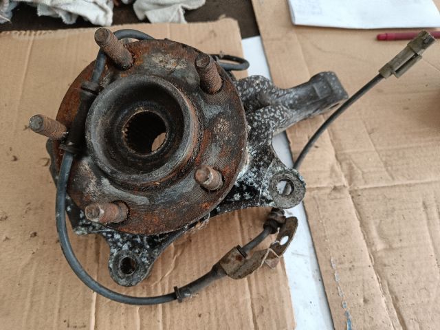 bontott CHRYSLER GRAND VOYAGER Jobb első Csonkállvány Kerékaggyal