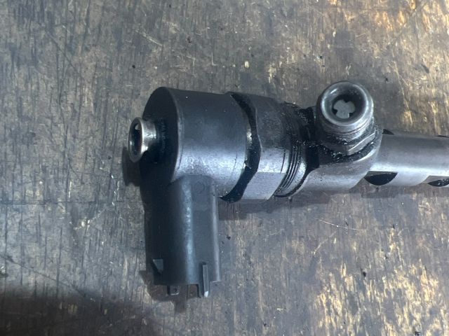 bontott CHRYSLER GRAND VOYAGER Porlasztó (1 db)