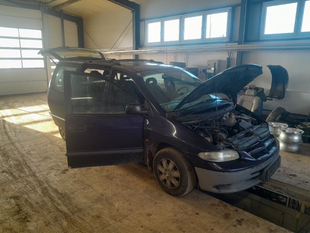 bontott CHRYSLER GRAND VOYAGER Bal első Ajtó Díszléc