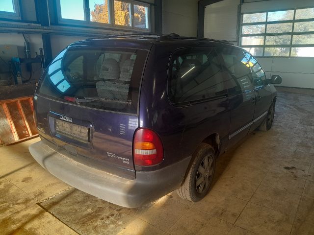 bontott CHRYSLER GRAND VOYAGER Bal hátsó Kapaszkodó (Felső)