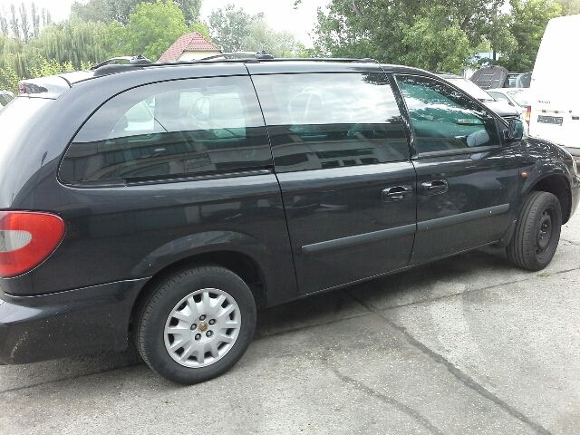 bontott CHRYSLER GRAND VOYAGER Első Szélvédő