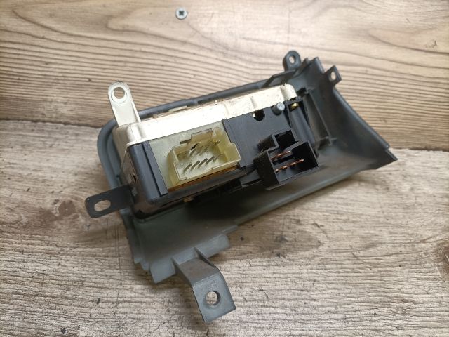 bontott CHRYSLER GRAND VOYAGER Fényszórómagasság Állító Kapcsoló