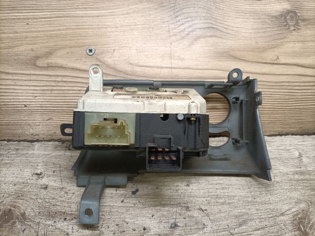 bontott CHRYSLER GRAND VOYAGER Fényszórómagasság Állító Kapcsoló