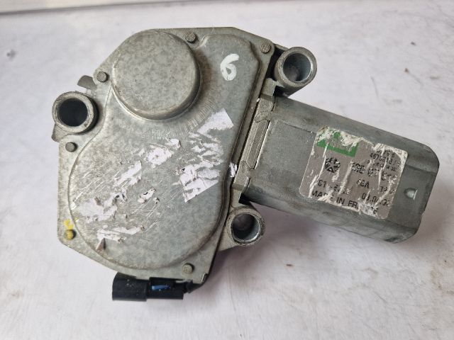 bontott CHRYSLER GRAND VOYAGER Hátsó Ablaktörlő Motor