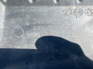 bontott CHRYSLER GRAND VOYAGER Hűtőrács