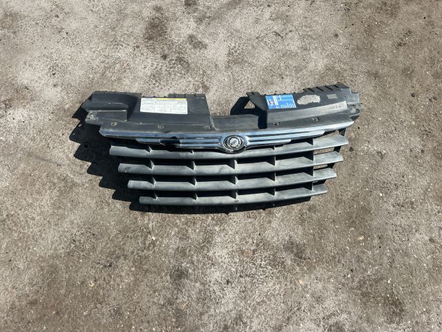 bontott CHRYSLER GRAND VOYAGER Hűtőrács