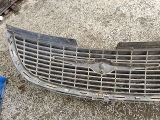 bontott CHRYSLER GRAND VOYAGER Hűtőrács
