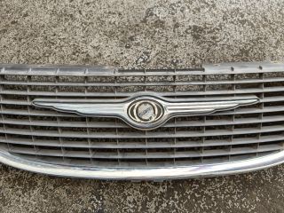 bontott CHRYSLER GRAND VOYAGER Hűtőrács