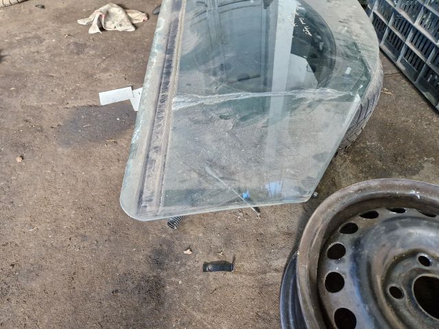 bontott CHRYSLER GRAND VOYAGER Jobb első Ablak