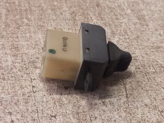 bontott CHRYSLER GRAND VOYAGER Jobb első Ablakemelő Kapcsoló