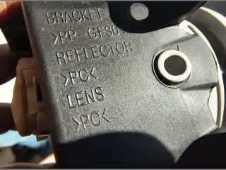 bontott CHRYSLER GRAND VOYAGER Jobb Ködfényszóró