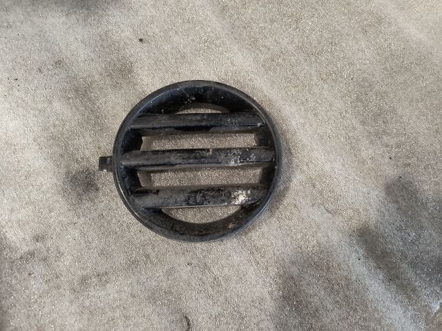 bontott CHRYSLER GRAND VOYAGER Jobb Ködlámpa Rács