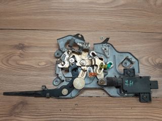 bontott CHRYSLER GRAND VOYAGER Jobb Tolóajtó Zárszerkezet