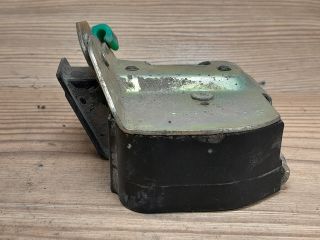 bontott CHRYSLER GRAND VOYAGER Jobb Tolóajtó Zárszerkezet