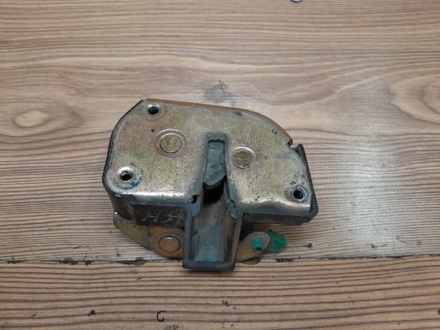 bontott CHRYSLER GRAND VOYAGER Jobb Tolóajtó Zárszerkezet