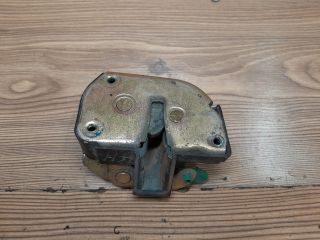 bontott CHRYSLER GRAND VOYAGER Jobb Tolóajtó Zárszerkezet