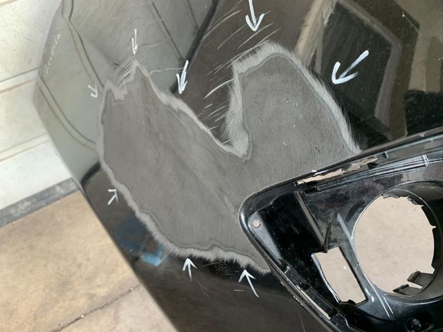 bontott CHRYSLER PACIFICA Első Lökhárító (Üresen)