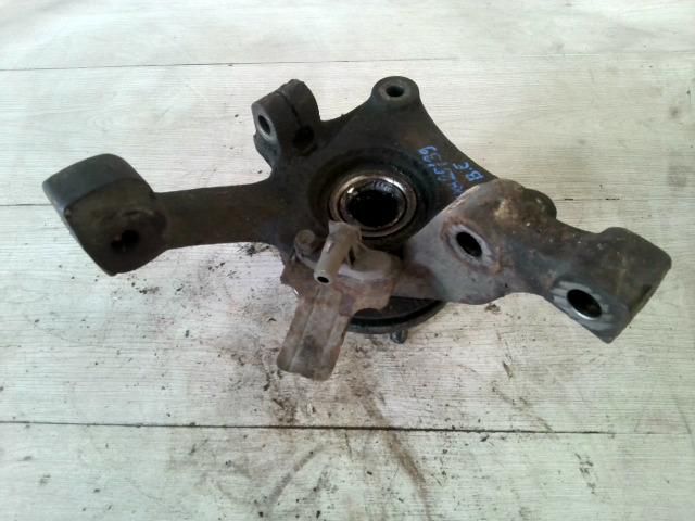 bontott CHRYSLER PT CRUISER Bal első Csonkállvány Kerékaggyal