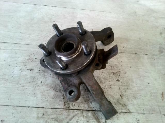 bontott CHRYSLER PT CRUISER Bal első Csonkállvány Kerékaggyal