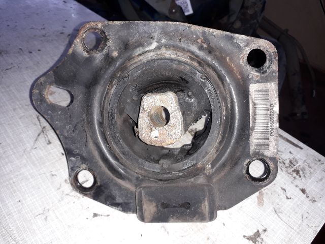 bontott CHRYSLER PT CRUISER Motor Tartó Bak (Fém)