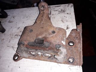 bontott CHRYSLER PT CRUISER Motor Tartó Bak (Fém)