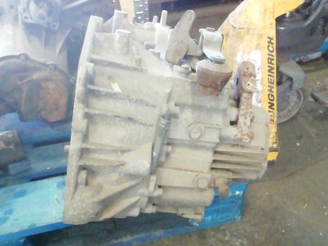 bontott CHRYSLER PT CRUISER Váltó (Mechanikus)