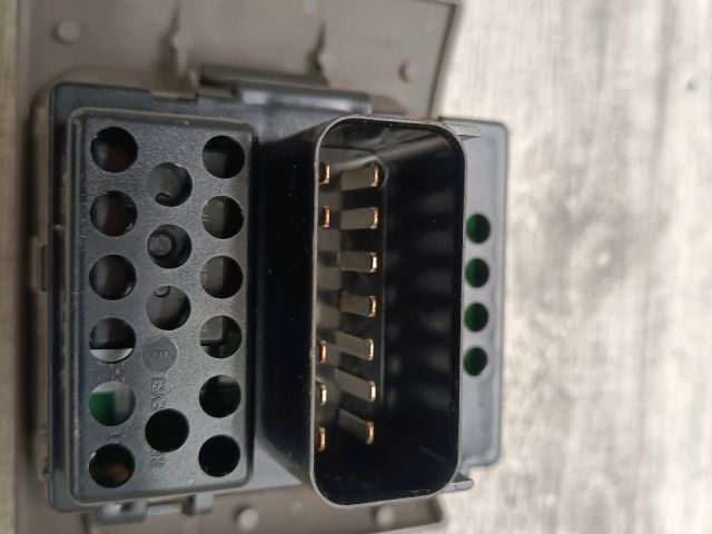 bontott CHRYSLER PT CRUISER Ablakemelő Kapcsoló Négyes / Kettes