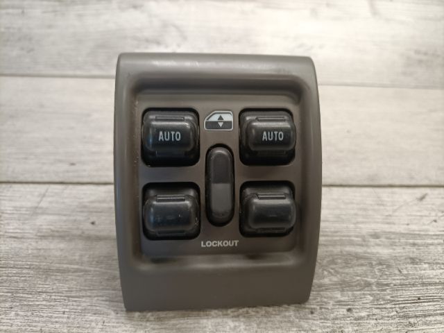 bontott CHRYSLER PT CRUISER Ablakemelő Kapcsoló Négyes / Kettes