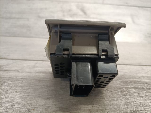 bontott CHRYSLER PT CRUISER Ablakemelő Kapcsoló Négyes / Kettes