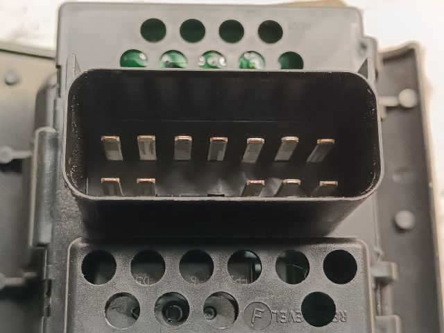 bontott CHRYSLER PT CRUISER Ablakemelő Kapcsoló Négyes / Kettes