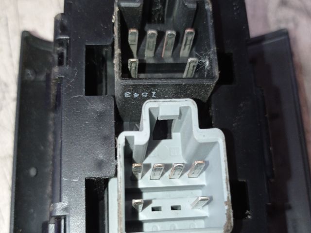 bontott CHRYSLER PT CRUISER Ablakemelő Kapcsoló Négyes / Kettes