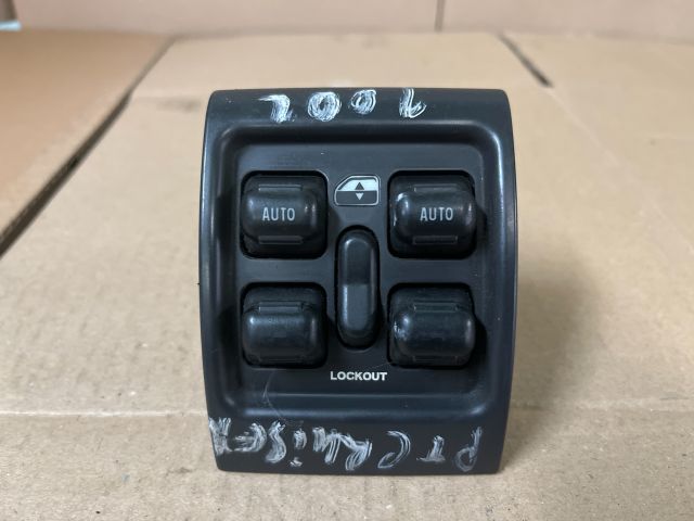 bontott CHRYSLER PT CRUISER Ablakemelő Kapcsoló Négyes / Kettes