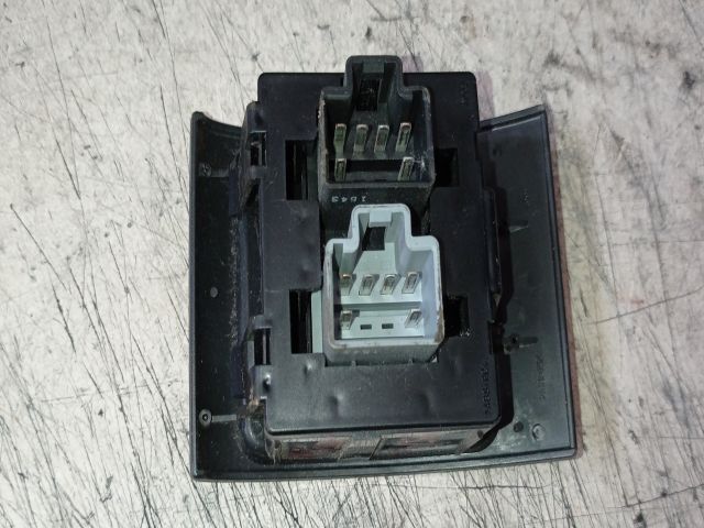 bontott CHRYSLER PT CRUISER Ablakemelő Kapcsoló Négyes / Kettes