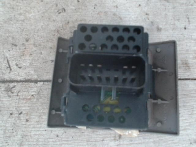 bontott CHRYSLER PT CRUISER Ablakemelő Kapcsoló (Pozíciófüggetlen)